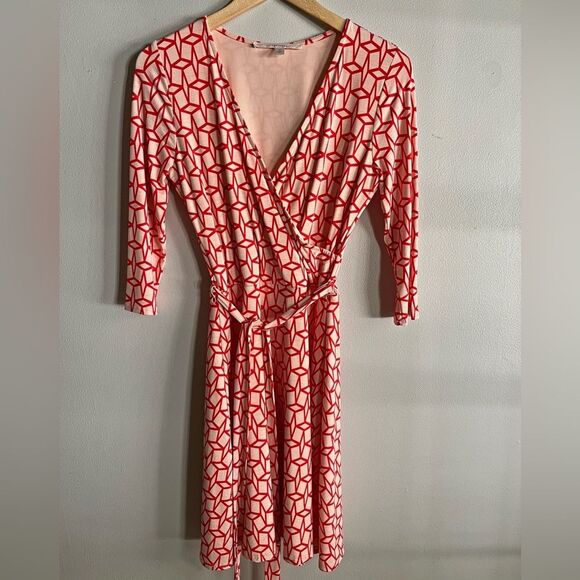 41 Hawthorn Red Geometric Print Wrap Dress M Long Sleeve Belted Knit - Picture 7 of 8